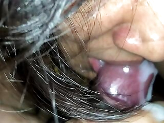 Sexiest Indian Lady Closeup Cock Sucking with Sperm in Facehole